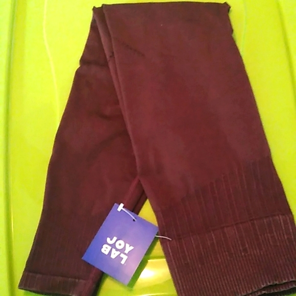 Women's Joy Lab Capri Length Yoga Pant - Picture 1 of 3